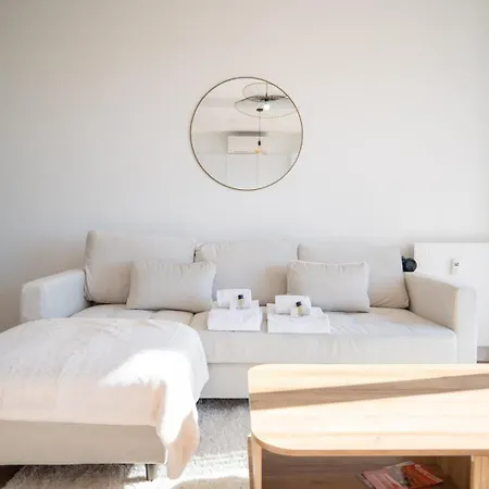 Guestready - Sejour Chic Et Lumineux Avec Balcon Appartement
