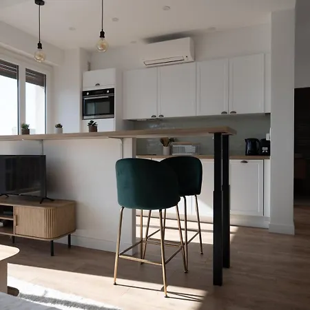 Guestready - Sejour Chic Et Lumineux Avec Balcon Appartement *